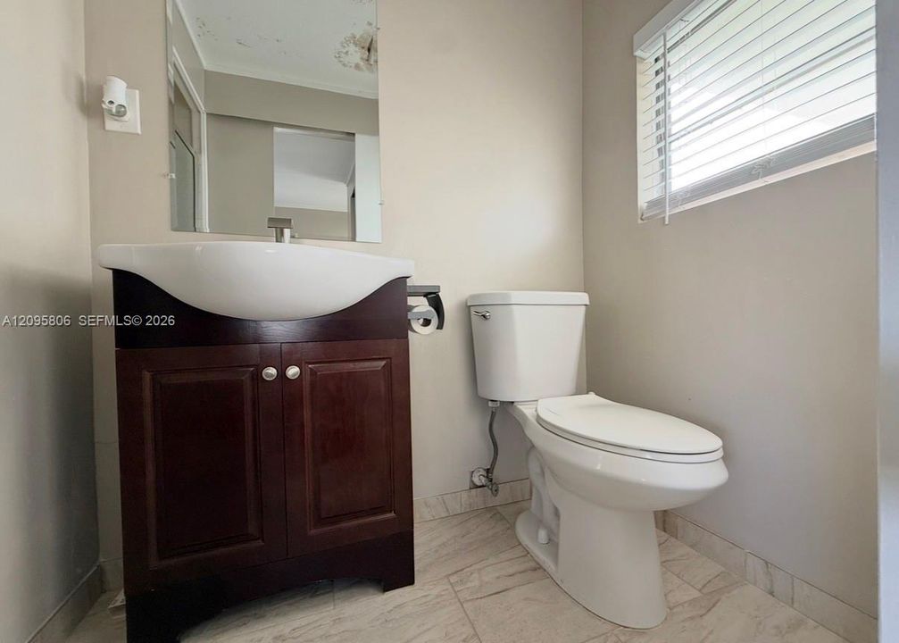 For Sale: $66,500 (2 beds, 2 baths, 1100 Square Feet)