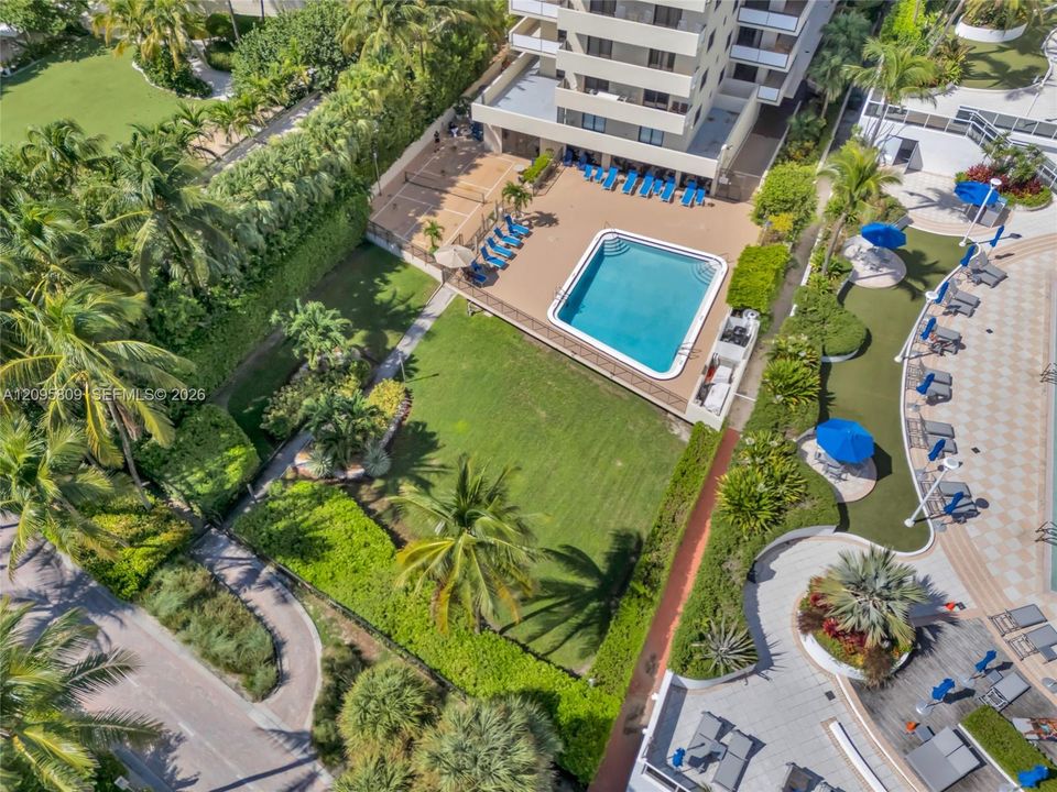 En Venta: $795,000 (2 camas, 2 baños, 1088 Pies cuadrados)