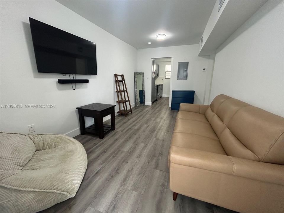For Rent: $2,300 (2 beds, 1 baths, 0 Square Feet)