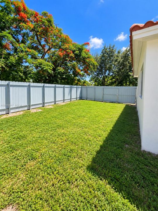 En Renta: $2,400 (2 camas, 2 baños, 1392 Pies cuadrados)