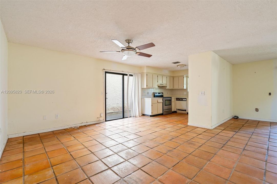 For Sale: $469,900 (3 beds, 2 baths, 2073 Square Feet)