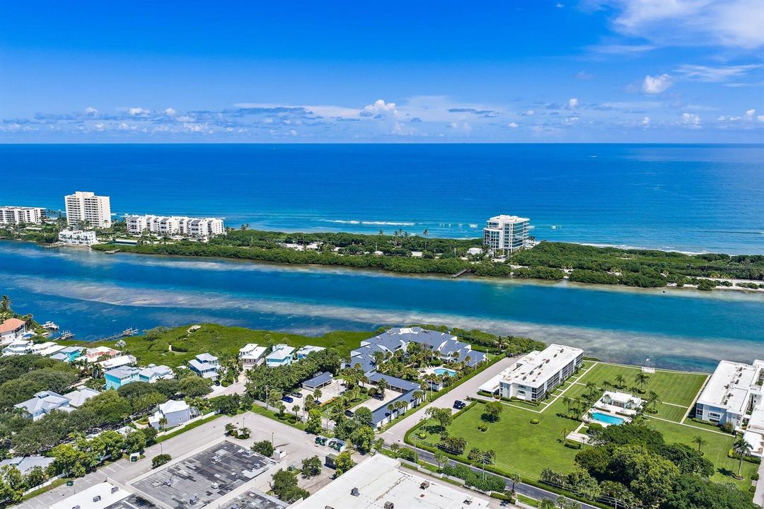 017-200WaterwayRd-Tequesta-SMALL
