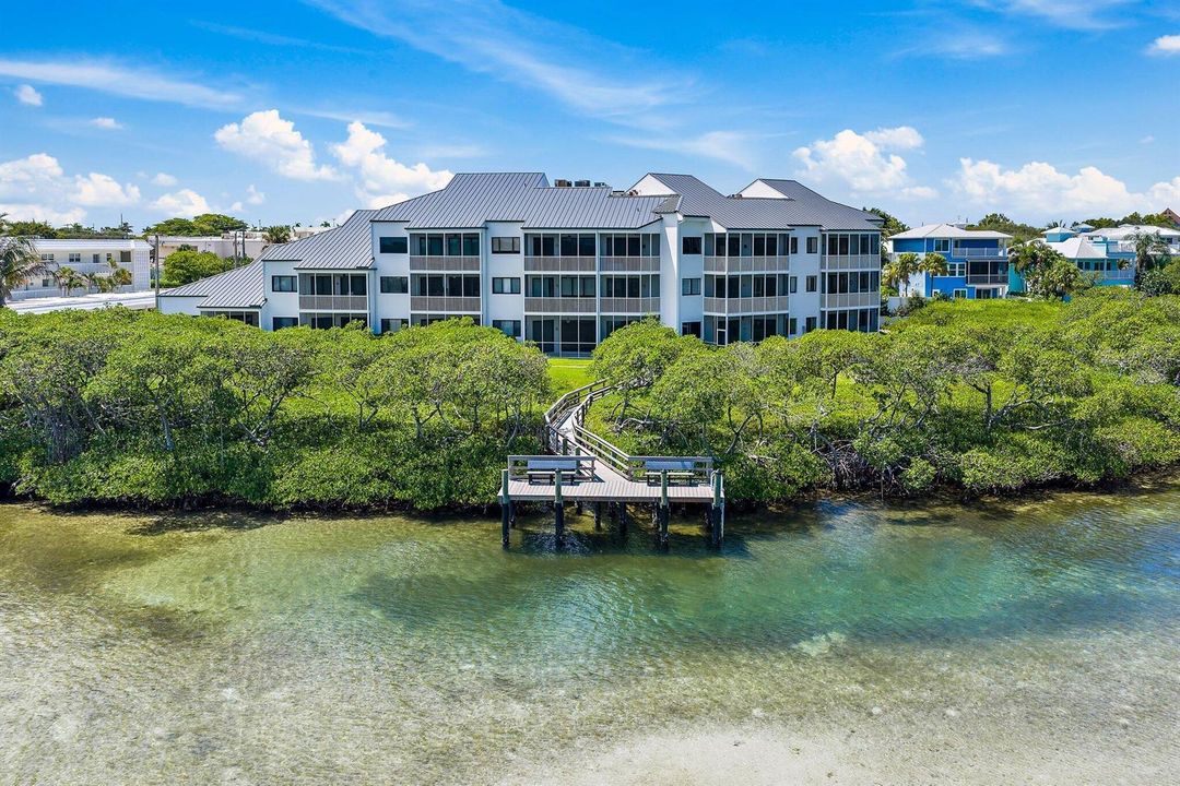 009-200WaterwayRd-Tequesta-SMALL