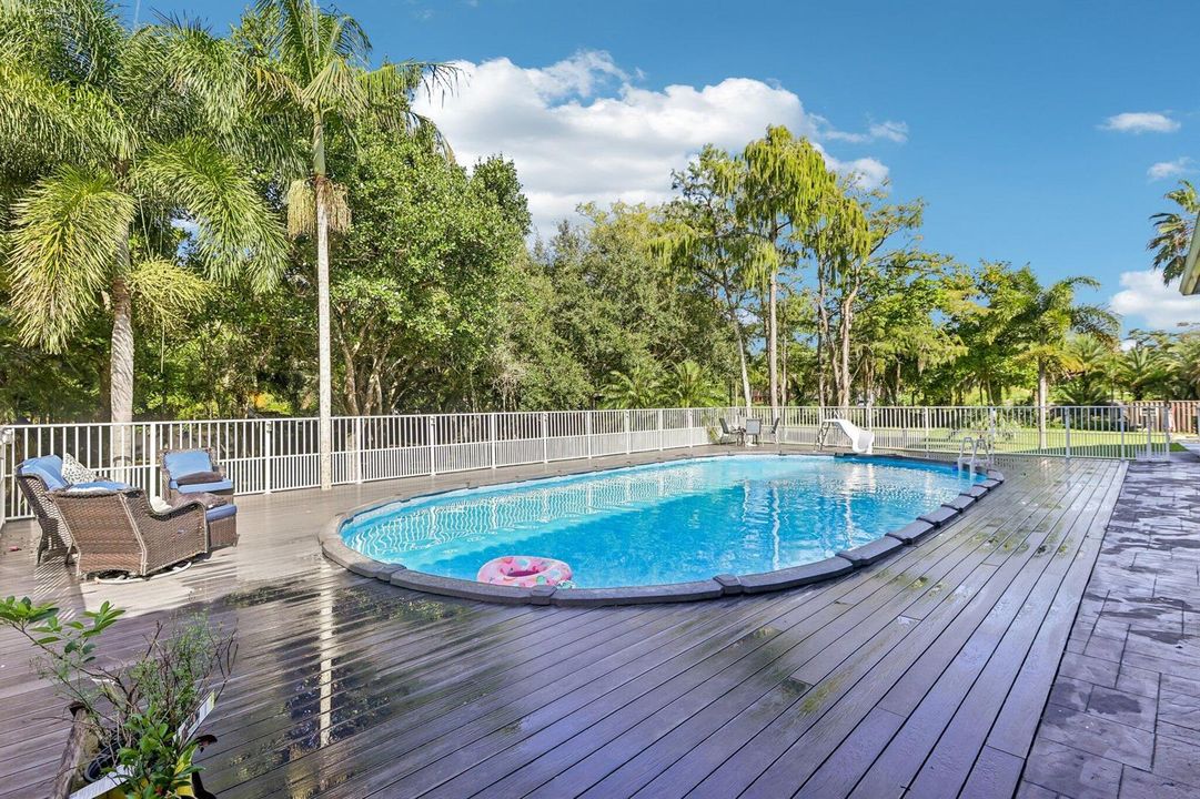 50-web-or-mls-NW 84th Ave-S1609-050