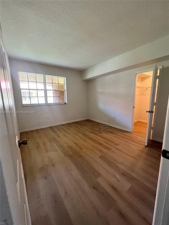 В аренду: $2,950 (3 спален, 2 ванн, 1330 Квадратных фут)