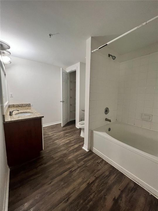 В аренду: $2,950 (3 спален, 2 ванн, 1330 Квадратных фут)
