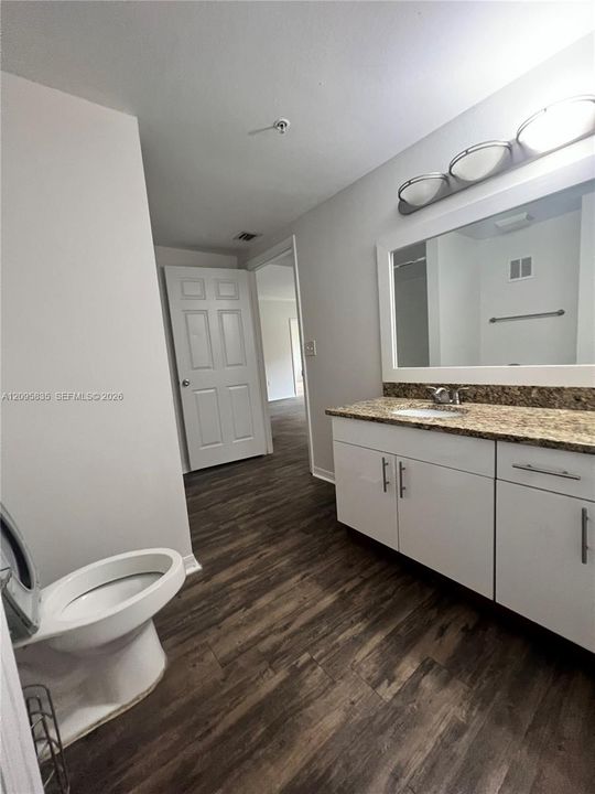 В аренду: $2,950 (3 спален, 2 ванн, 1330 Квадратных фут)