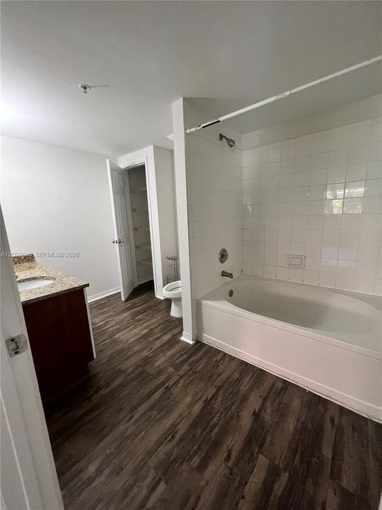 В аренду: $2,950 (3 спален, 2 ванн, 1330 Квадратных фут)