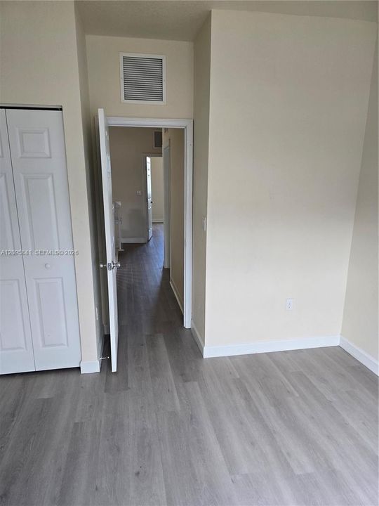 For Rent: $2,300 (3 beds, 2 baths, 1325 Square Feet)