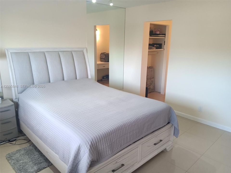 En Venta: $280,000 (2 camas, 2 baños, 1110 Pies cuadrados)