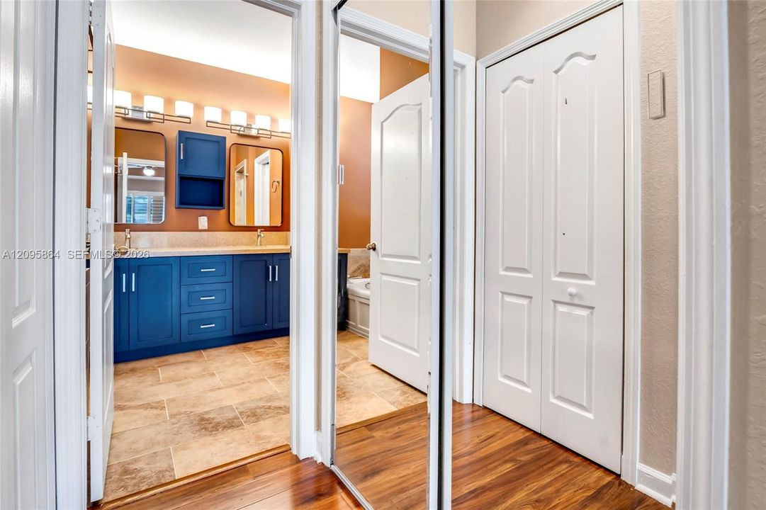 For Sale: $720,000 (3 beds, 2 baths, 1998 Square Feet)
