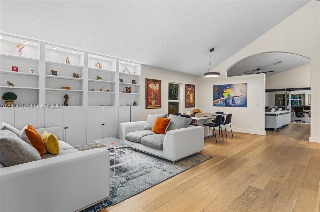 For Rent: $6,000 (4 beds, 3 baths, 2265 Square Feet)