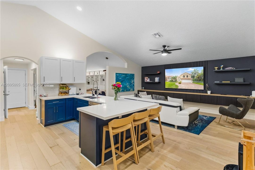 For Rent: $6,000 (4 beds, 3 baths, 2265 Square Feet)