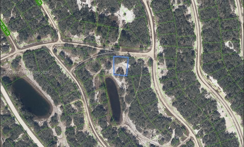 На продажу: $10,900 (0.26 acres)