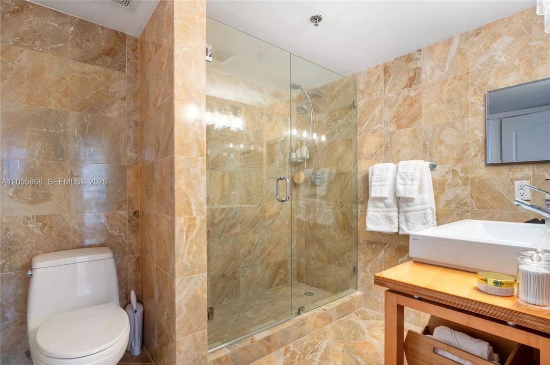 На продажу: $470,000 (1 спален, 1 ванн, 740 Квадратных фут)