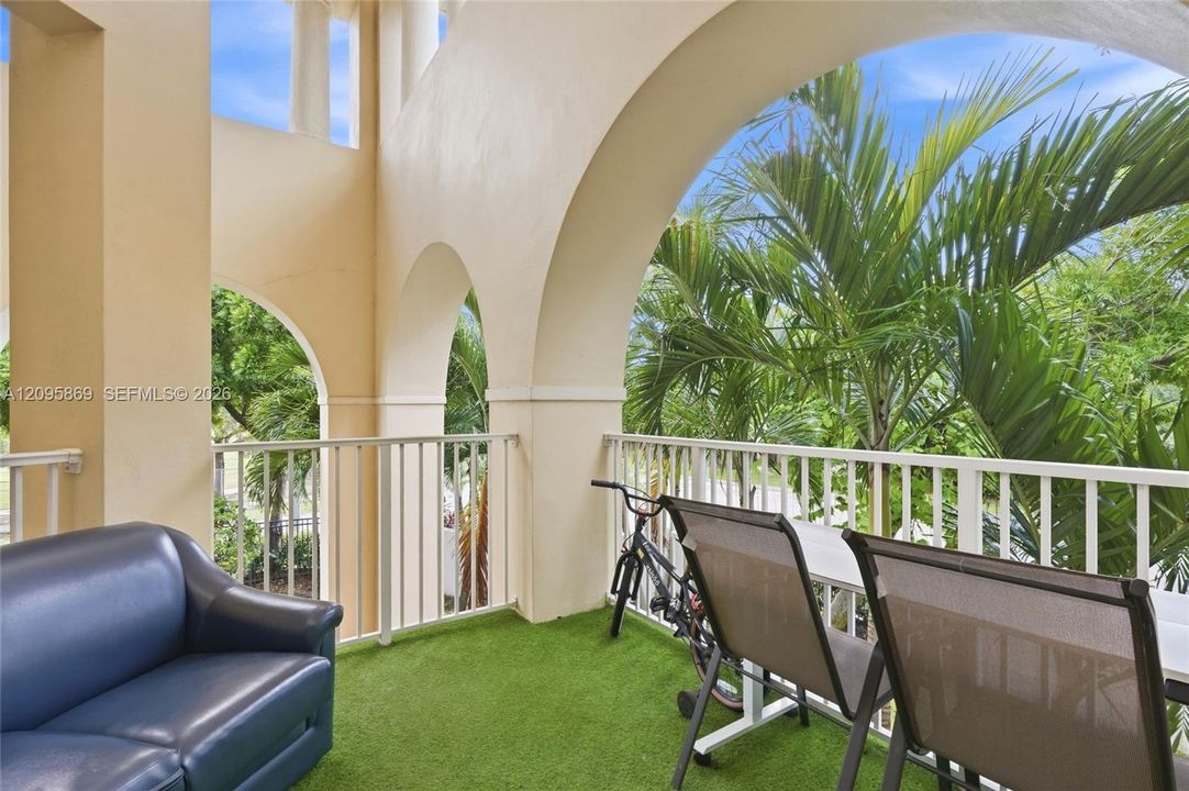 For Sale: $510,000 (3 beds, 2 baths, 1503 Square Feet)