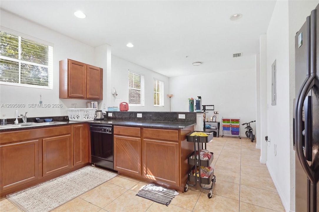 For Sale: $510,000 (3 beds, 2 baths, 1503 Square Feet)