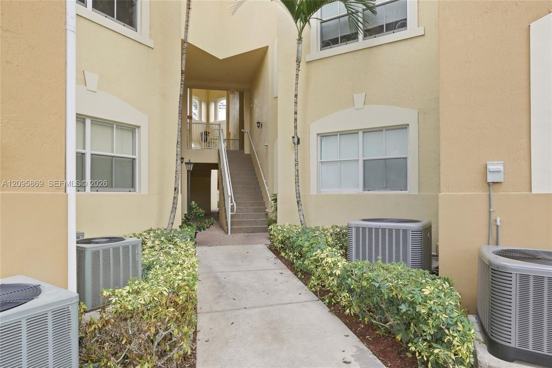 For Sale: $510,000 (3 beds, 2 baths, 1503 Square Feet)