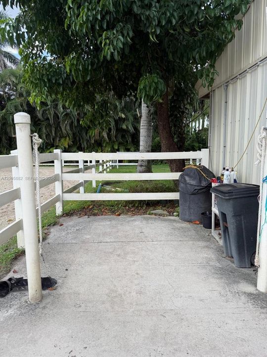 En Venta: $2,000,000 (3 camas, 2 baños, 1740 Pies cuadrados)