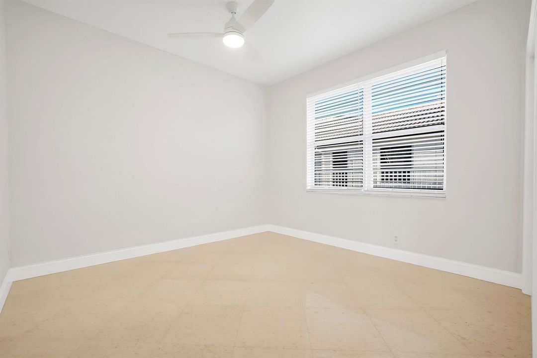 17 Cabana Bedroom from door