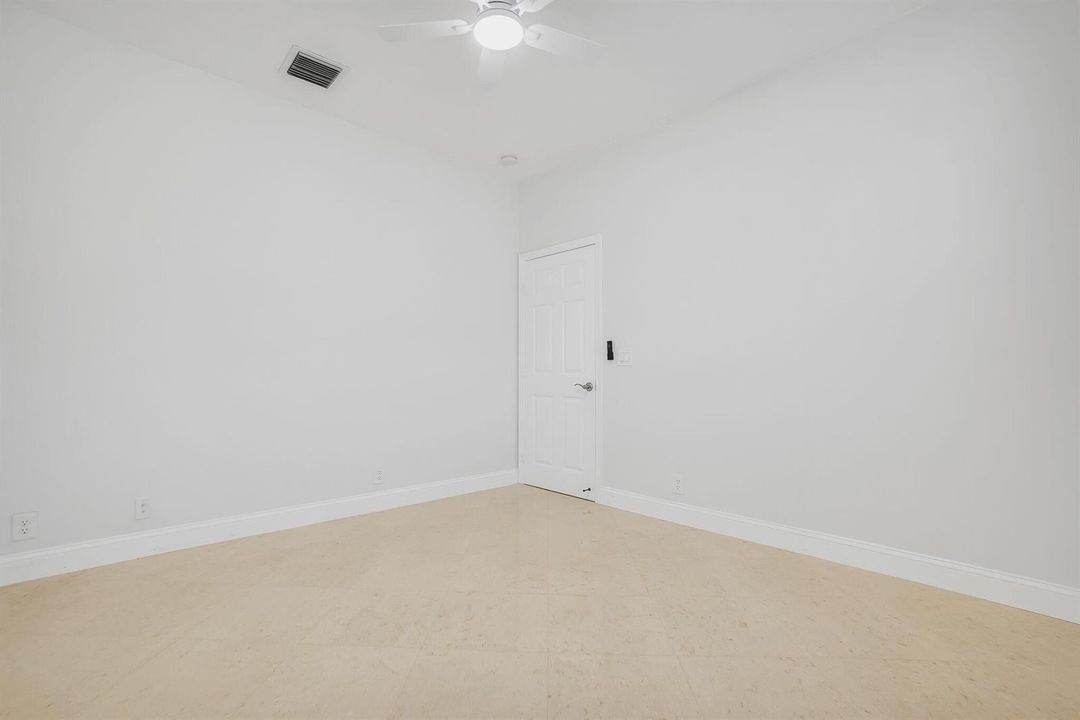 47 Middle Back Room Interior