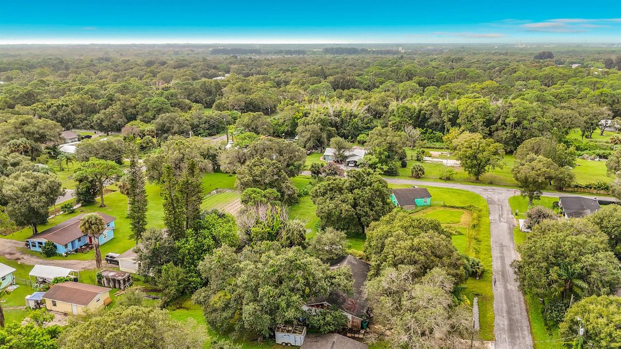 2930 Middle Road-3