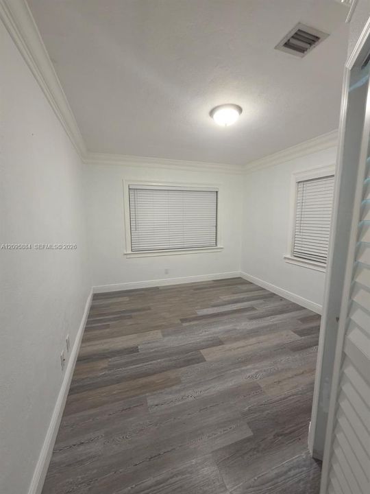 For Rent: $2,500 (2 beds, 1 baths, 1624 Square Feet)