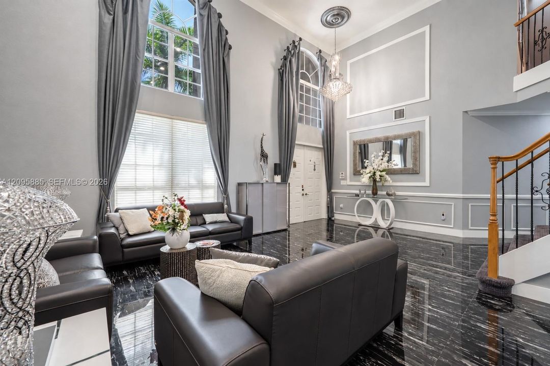 En Venta: $1,399,000 (4 camas, 3 baños, 3453 Pies cuadrados)