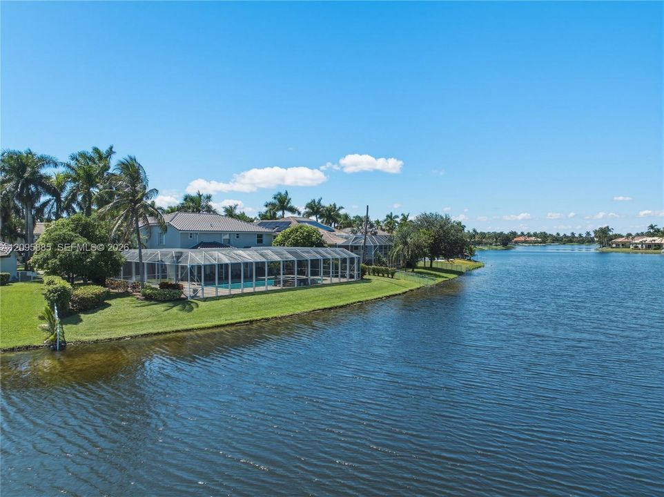 En Venta: $1,399,000 (4 camas, 3 baños, 3453 Pies cuadrados)