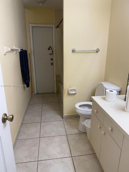 For Sale: $575,000 (3 beds, 2 baths, 1521 Square Feet)