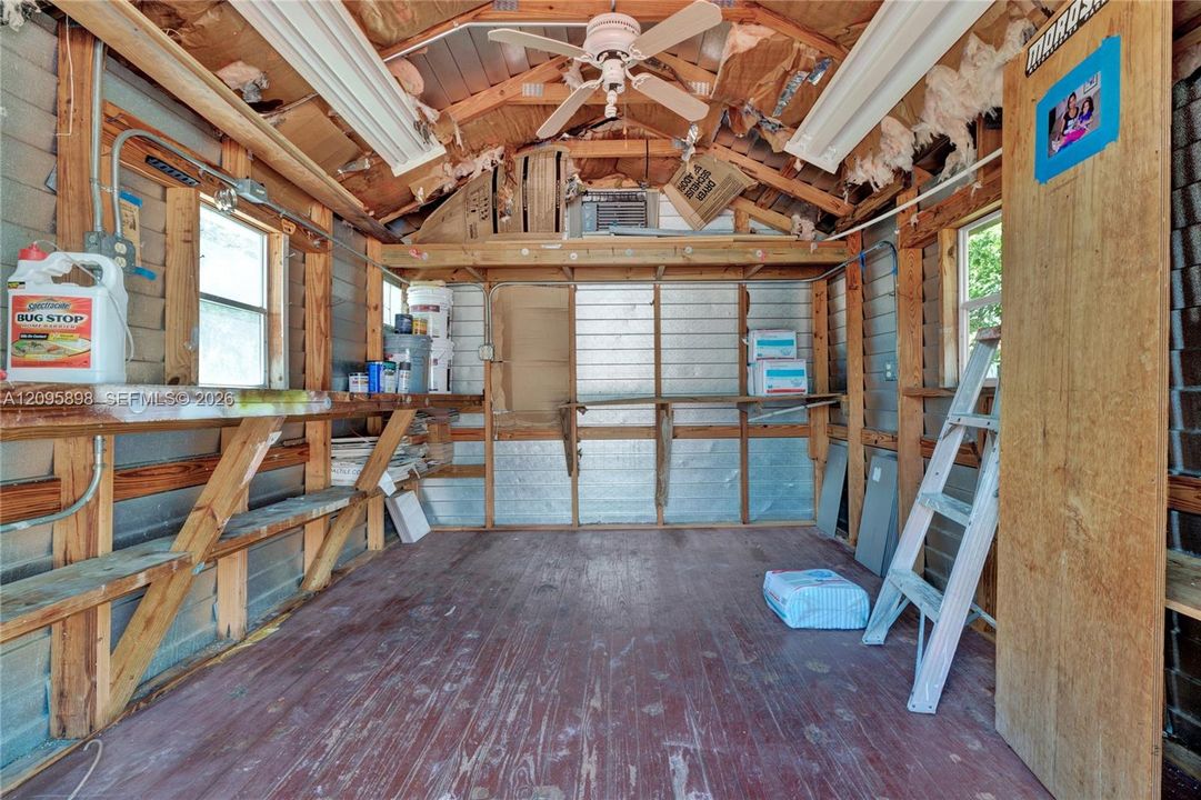 For Rent: $3,500 (3 beds, 2 baths, 1416 Square Feet)