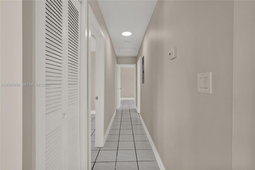 For Rent: $3,500 (3 beds, 2 baths, 1416 Square Feet)