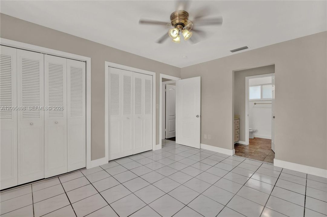 For Rent: $3,500 (3 beds, 2 baths, 1416 Square Feet)