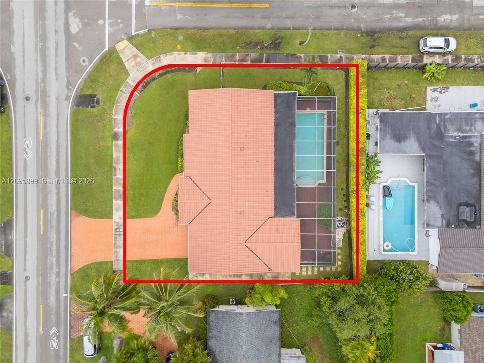 En Venta: $829,000 (3 camas, 2 baños, 1902 Pies cuadrados)