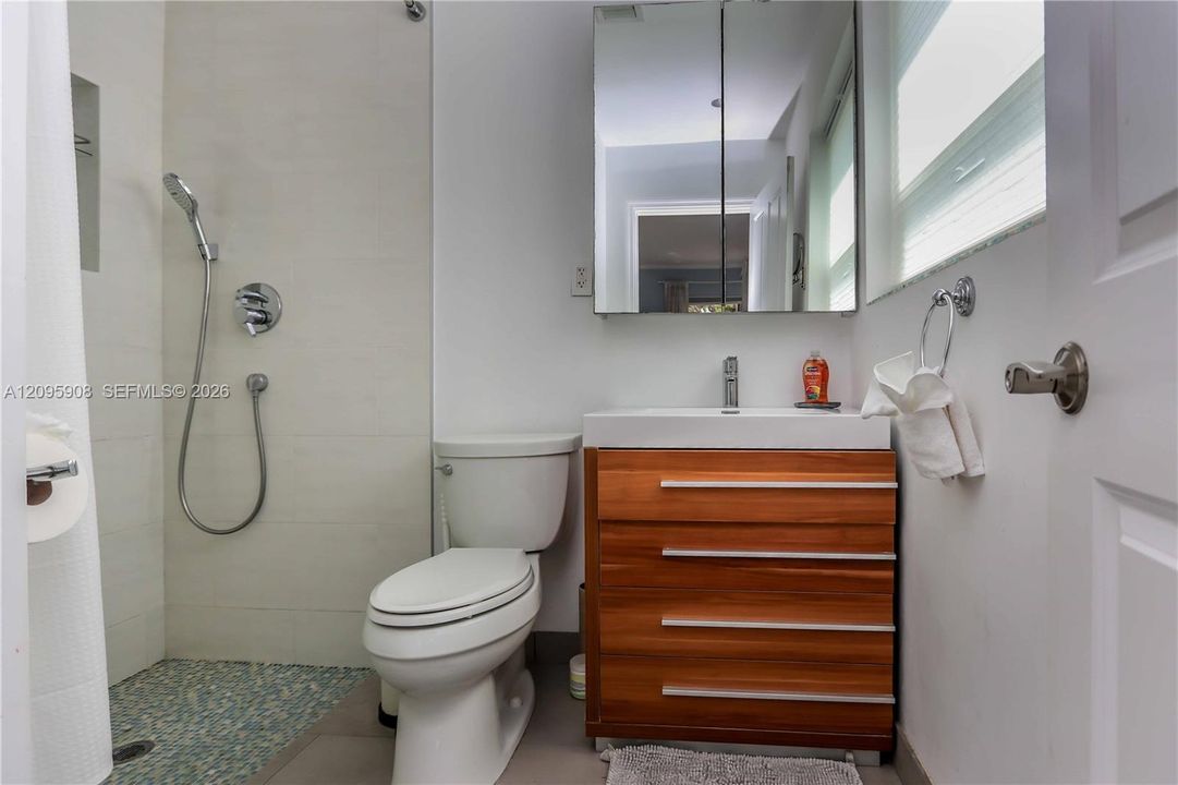 На продажу: $959,000 (3 спален, 2 ванн, 1772 Квадратных фут)