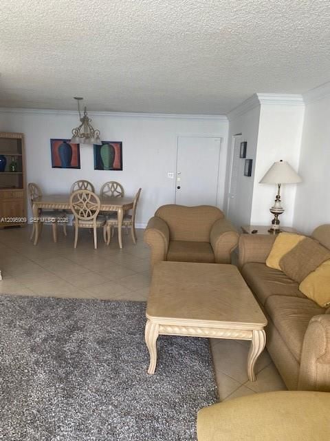 В аренду: $3,400 (2 спален, 2 ванн, 1094 Квадратных фут)