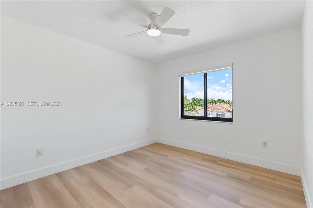 Bedroom/ Office 1