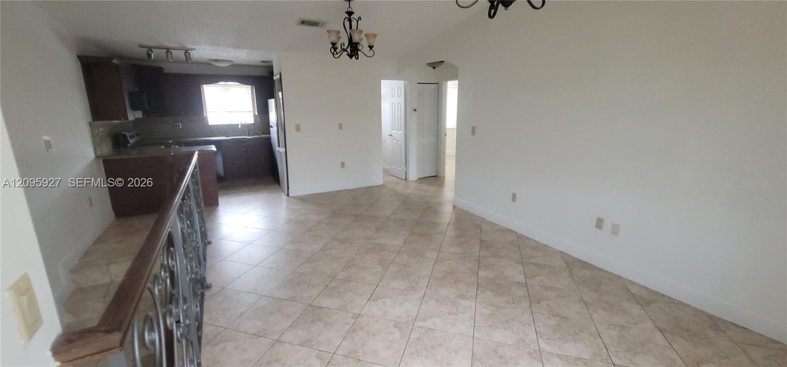 For Rent: $2,499 (2 beds, 2 baths, 870 Square Feet)