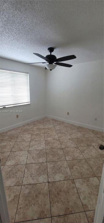 For Rent: $2,499 (2 beds, 2 baths, 870 Square Feet)