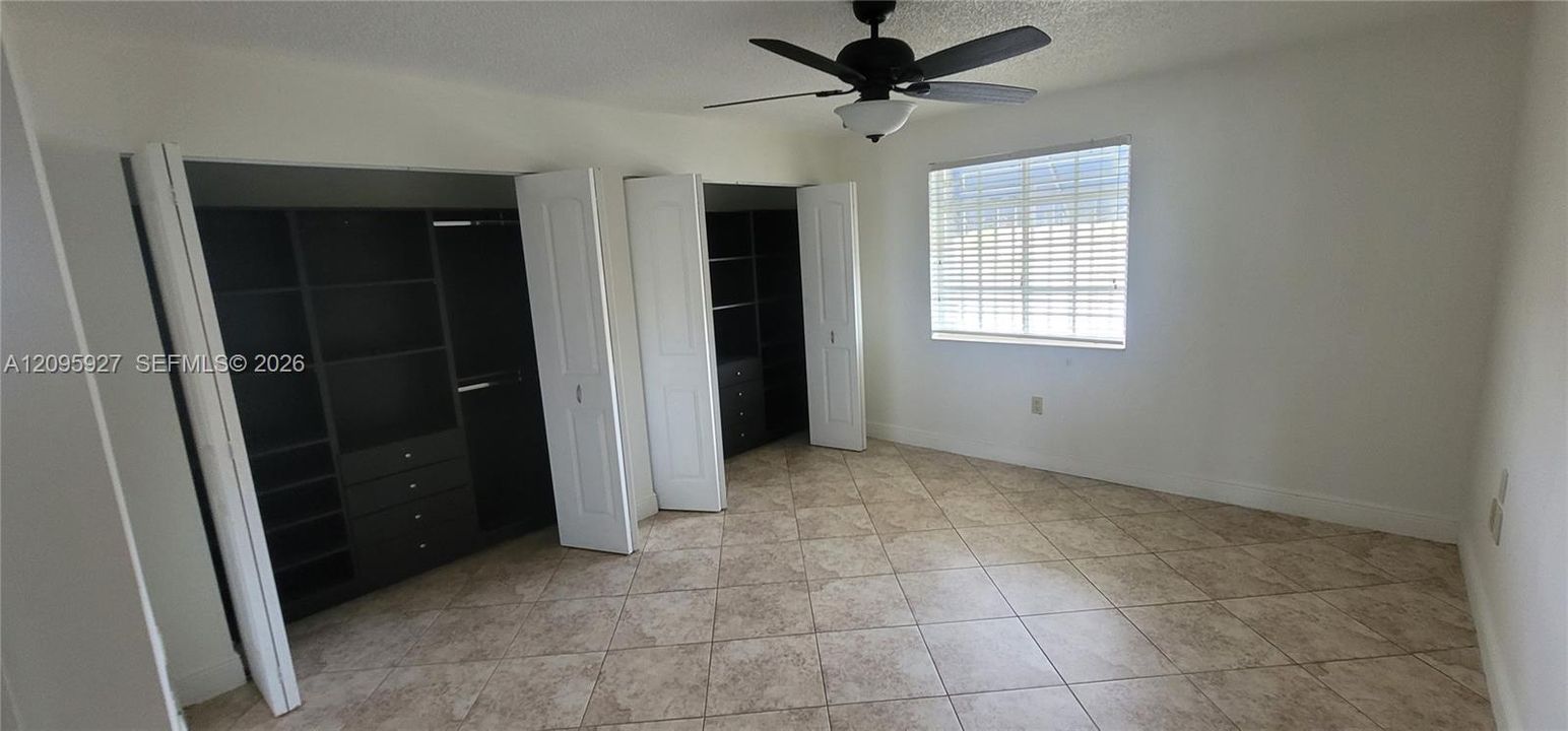 For Rent: $2,499 (2 beds, 2 baths, 870 Square Feet)