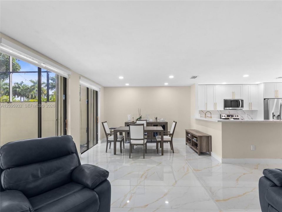 For Sale: $620,000 (3 beds, 2 baths, 1712 Square Feet)