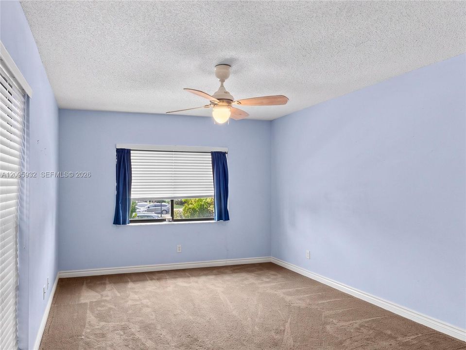 For Sale: $620,000 (3 beds, 2 baths, 1712 Square Feet)