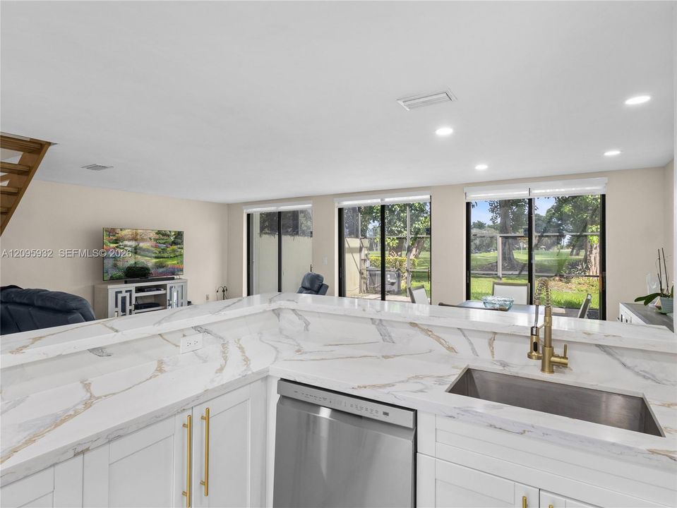 For Sale: $620,000 (3 beds, 2 baths, 1712 Square Feet)