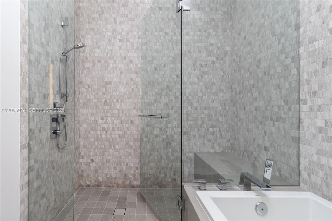 En Renta: $4,590 (1 camas, 1 baños, 810 Pies cuadrados)