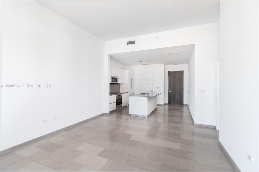 En Renta: $4,590 (1 camas, 1 baños, 810 Pies cuadrados)