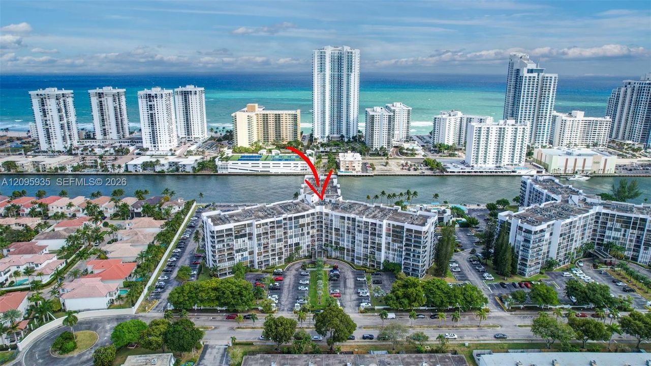 En Venta: $325,000 (2 camas, 2 baños, 1455 Pies cuadrados)