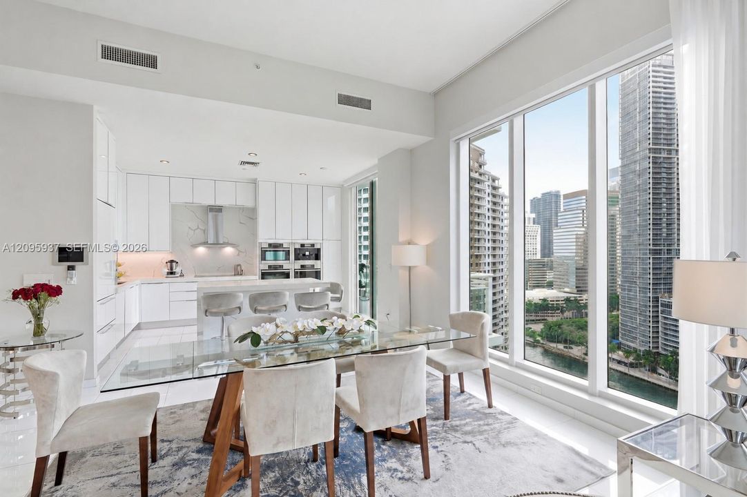For Sale: $2,695,000 (3 beds, 3 baths, 2065 Square Feet)