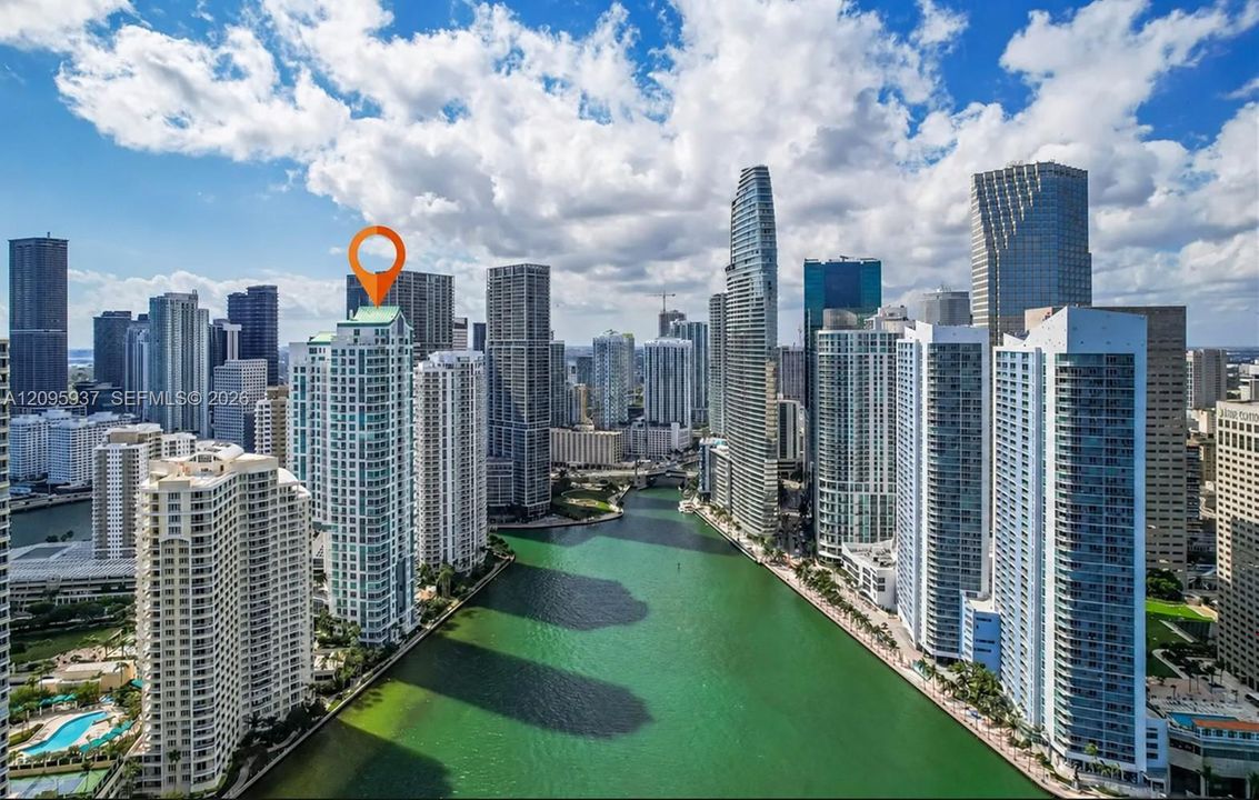 For Sale: $2,695,000 (3 beds, 3 baths, 2065 Square Feet)