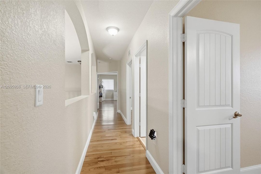 For Sale: $1,200,000 (5 beds, 4 baths, 3598 Square Feet)