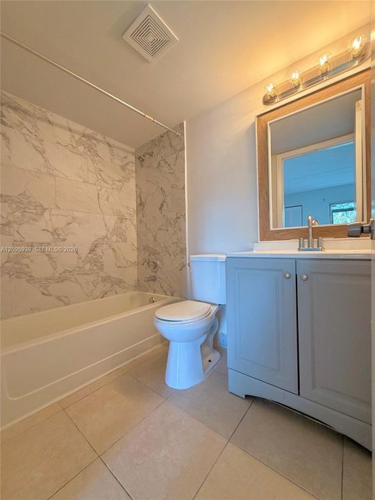 For Rent: $2,350 (2 beds, 2 baths, 900 Square Feet)